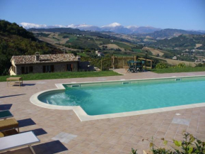  Agriturismo Il Sentiero  Монтельпаро